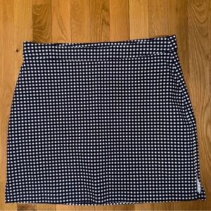 Rafaella Blue Gingham Skort Sz Large.Like New. Spring Summer Fall. Comfortable.